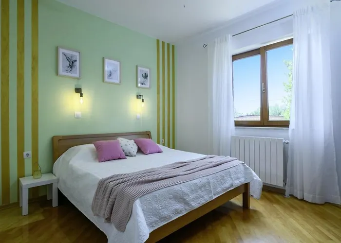 Istria Rosa In - Istrien Penzion 3*